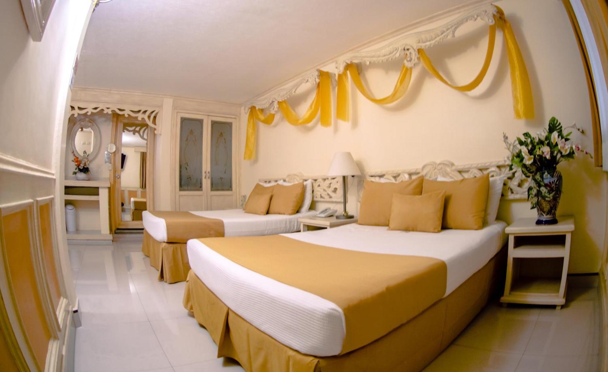 Villa Las Margaritas Plaza Cristal Халапа Экстерьер фото