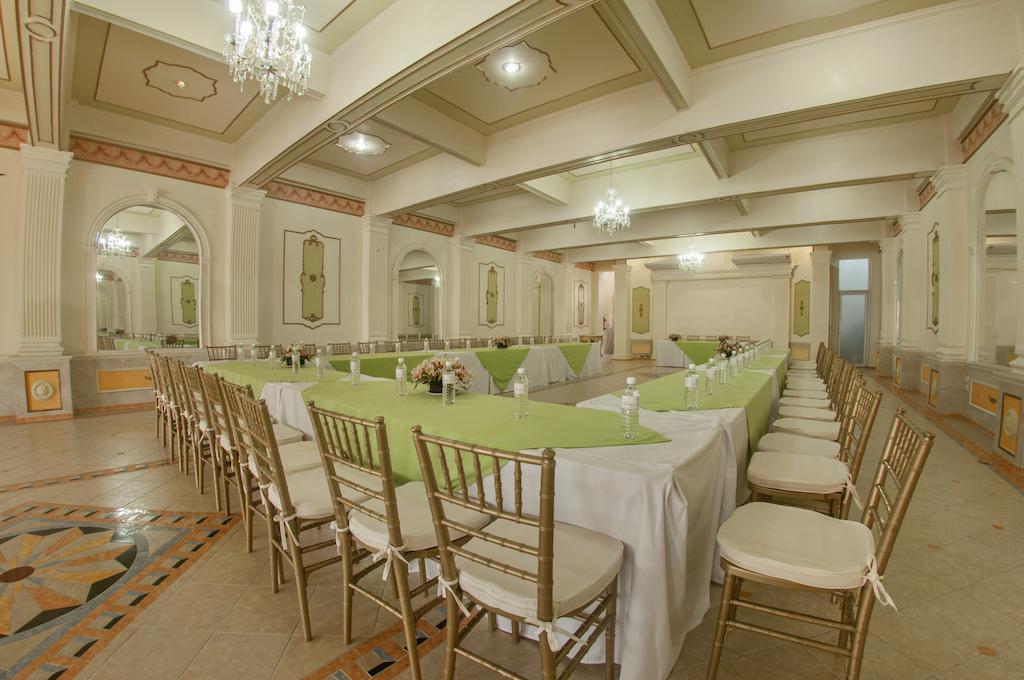Villa Las Margaritas Plaza Cristal Халапа Экстерьер фото